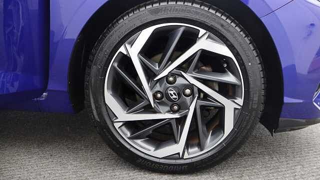 Hyundai i20 1.0 T-GDi MHEV Premium Hatchback 5dr Petrol Hybrid DCT Euro 6 (s/s) (100 ps)