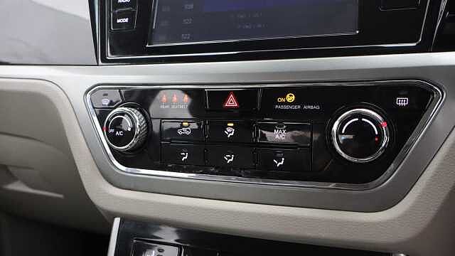 SsangYong Korando 1.5 Ventura SUV 5dr Petrol Auto Euro 6 (s/s) (163 ps)