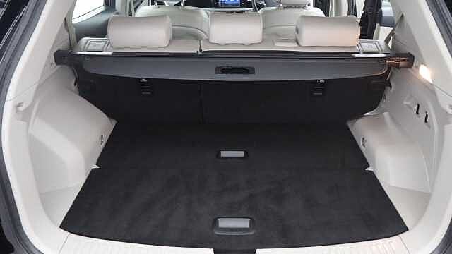 SsangYong Korando 1.5 Ventura SUV 5dr Petrol Auto Euro 6 (s/s) (163 ps)