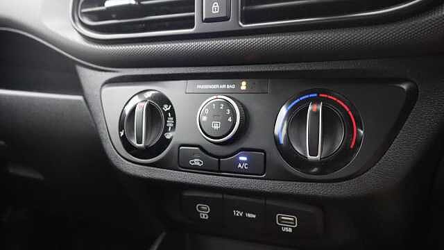 Hyundai i10 1.0 Advance Hatchback 5dr Petrol Manual Euro 6 (s/s) (63 ps)