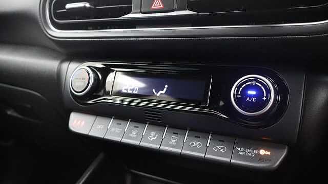 Hyundai KONA 1.6 h-GDi Premium SUV 5dr Petrol Hybrid DCT Euro 6 (s/s) (141 ps)