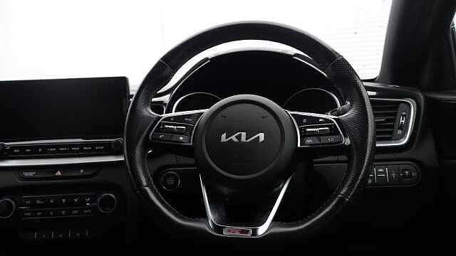 Kia Ceed 1.5 T-GDi GT-Line Hatchback 5dr Petrol Manual Euro 6 (s/s) (158 bhp)