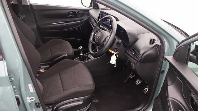Hyundai BAYON 1.0 T-GDi MHEV SE Connect SUV 5dr Petrol Hybrid Manual Euro 6 (s/s) (100 ps) Green