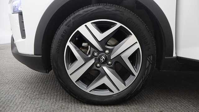 Hyundai BAYON 1.0 T-GDi MHEV Ultimate SUV 5dr Petrol Hybrid Manual Euro 6 (s/s) (100 ps)