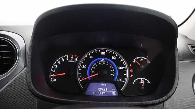 Hyundai i10 1.0 Play Hatchback 5dr Petrol Manual Euro 6 (67 ps)