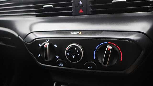Hyundai BAYON 1.0 T-GDi MHEV SE Connect SUV 5dr Petrol Hybrid Manual Euro 6 (s/s) (100 ps)