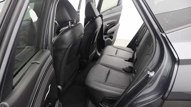 Hyundai TUCSON 1.6 h T-GDi 13.8kWh Ultimate SUV 5dr Petrol Plug-in Hybrid Auto 4WD Euro 6 (s/s)