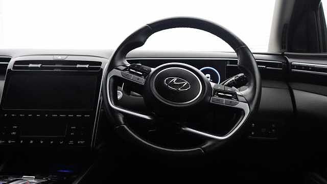 Hyundai TUCSON 1.6 h T-GDi 13.8kWh Ultimate SUV 5dr Petrol Plug-in Hybrid Auto 4WD Euro 6 (s/s)