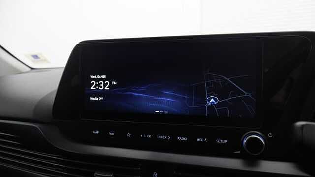 Hyundai I20 1.0 T-GDi MHEV Premium Hatchback 5dr Petrol Hybrid DCT Euro 6 (s/s) (100 ps) White