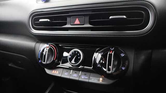 Hyundai KONA 1.0 T-GDi MHEV SE Connect SUV 5dr Petrol Hybrid Manual Euro 6 (s/s) (120 ps)