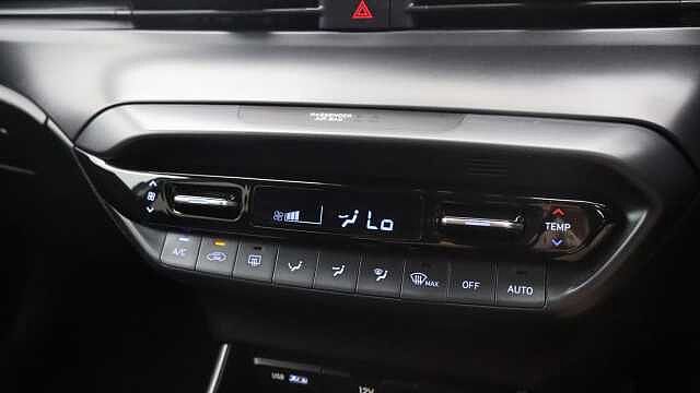 Hyundai BAYON 1.0 T-GDi MHEV Premium SUV 5dr Petrol Hybrid Manual Euro 6 (s/s) (100 ps)