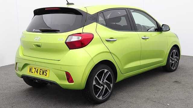 Hyundai i10 1.2 Premium Hatchback 5dr Petrol Auto Euro 6 (s/s) (79 ps)