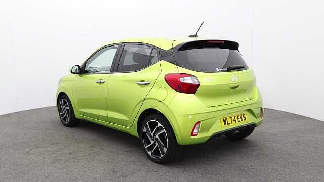 Hyundai i10 1.2 Premium Hatchback 5dr Petrol Auto Euro 6 (s/s) (79 ps)