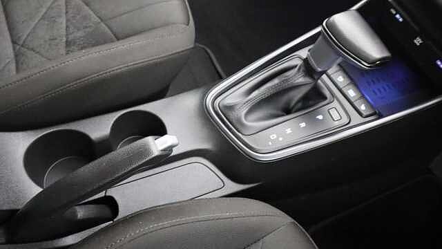 Hyundai BAYON 1.0 T-GDi MHEV Premium SUV 5dr Petrol Hybrid DCT Euro 6 (s/s) (100 ps)