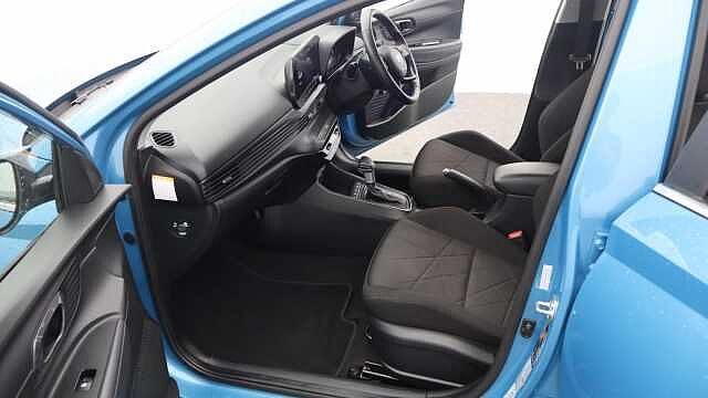 Hyundai BAYON 1.0 T-GDi MHEV Premium SUV 5dr Petrol Hybrid DCT Euro 6 (s/s) (100 ps)