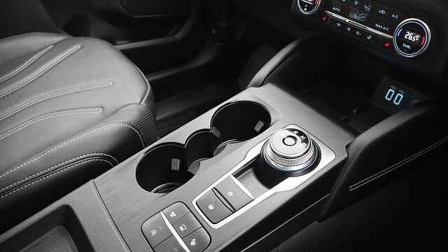 Ford Kuga 2.0 EcoBlue Vignale SUV 5dr Diesel Auto AWD Euro 6 (s/s) (190 ps)