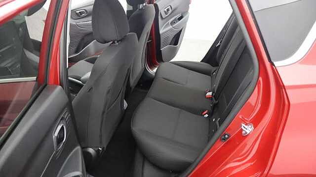 Hyundai BAYON 1.0 T-GDi Premium SUV 5dr Petrol Manual Euro 6 (s/s) (100 ps) Red