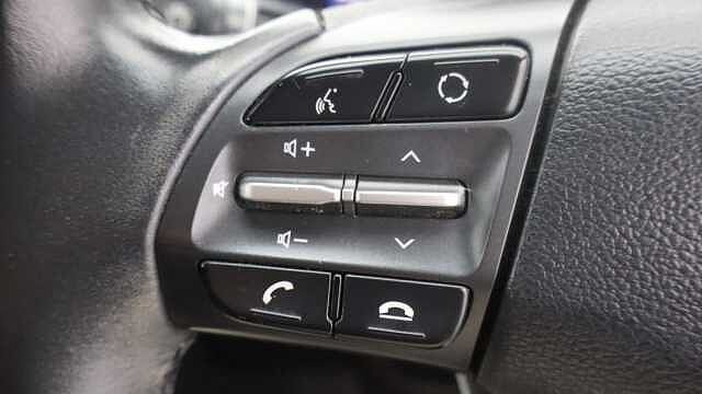 Hyundai KONA 1.0 T-GDi Play SUV 5dr Petrol Manual Euro 6 (s/s) (120 ps)