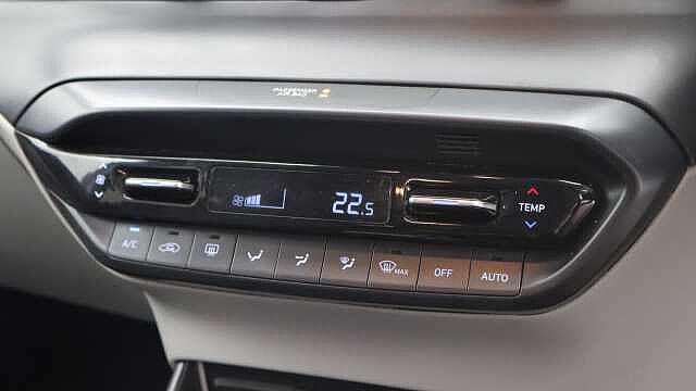 Hyundai BAYON 1.0 T-GDi MHEV Ultimate SUV 5dr Petrol Hybrid DCT Euro 6 (s/s) (100 ps)