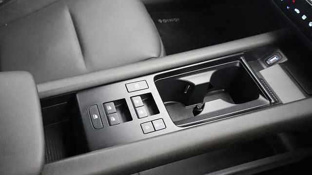 Hyundai IONIQ 6 77.4kWh Ultimate Saloon 4dr Electric Auto (228 ps) Silver