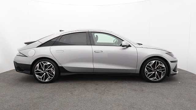 Hyundai IONIQ 6 77.4kWh Ultimate Saloon 4dr Electric Auto (228 ps) Silver