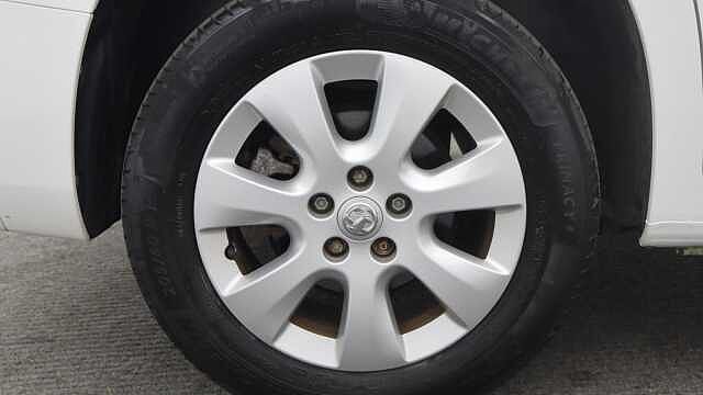 Vauxhall Combo Life 1.2 Turbo GPF Energy MPV 5dr Petrol Manual Euro 6 (s/s) (110 ps)