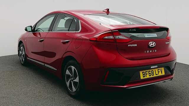 Hyundai IONIQ 1.6 h-GDi GPF Premium Hatchback 5dr Petrol Hybrid DCT Euro 6 (s/s) (141 ps)