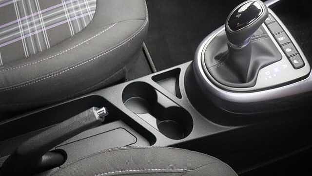 Hyundai i10 1.2 Premium Hatchback 5dr Petrol Auto Euro 6 (s/s) (79 ps)