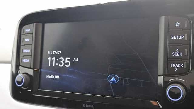Hyundai i10 1.2 Premium Hatchback 5dr Petrol Manual Euro 6 (s/s) (79 ps)