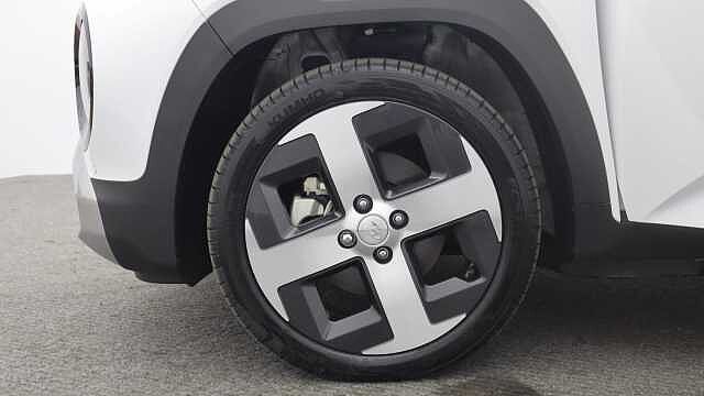 Hyundai INSTER Long Range 49kWh 02 SUV 5dr Electric Auto (115 ps) White