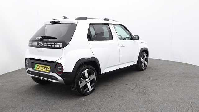 Hyundai INSTER Long Range 49kWh 02 SUV 5dr Electric Auto (115 ps) White