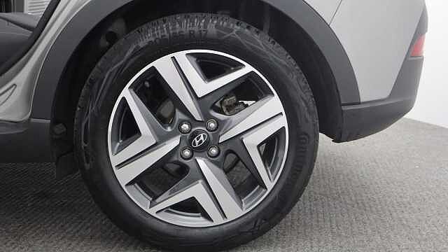 Hyundai BAYON 1.0 T-GDi MHEV Ultimate SUV 5dr Petrol Hybrid DCT Euro 6 (s/s) (100 ps)