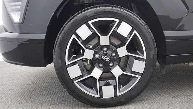 Hyundai KONA 65.4kWh Ultimate SUV 5dr Electric Auto (218 ps)