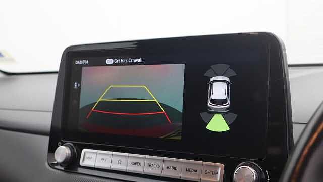 Hyundai KONA 39kWh Premium SUV 5dr Electric Auto (10.5kW Charger) (136 ps)