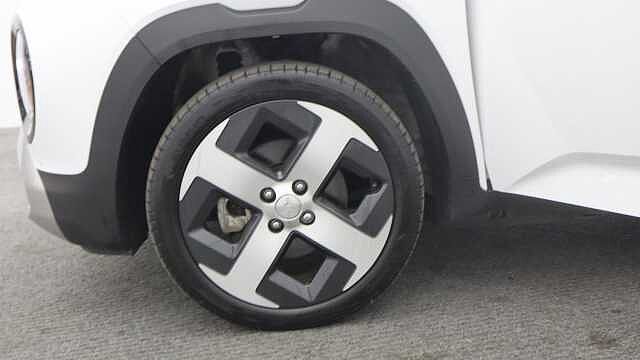 Hyundai INSTER Long Range 49kWh 02 SUV 5dr Electric Auto (115 ps)