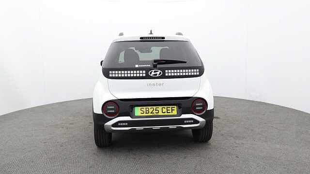 Hyundai INSTER Long Range 49kWh 02 SUV 5dr Electric Auto (115 ps)