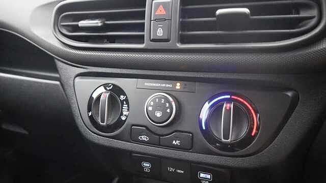 Hyundai i10 1.0 Advance Hatchback 5dr Petrol Manual Euro 6 (s/s) (63 ps)
