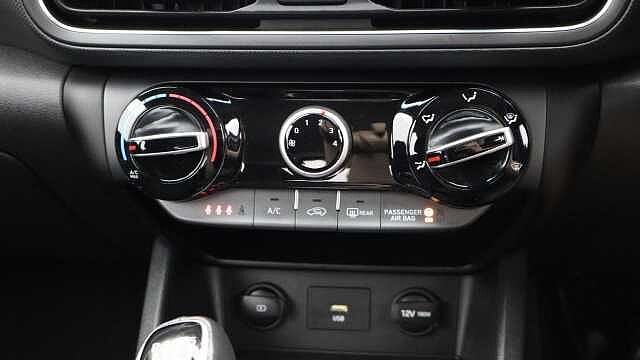 Hyundai KONA 1.0 T-GDi MHEV SE Connect SUV 5dr Petrol Hybrid Manual Euro 6 (s/s) (120 ps)