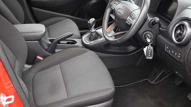 Hyundai KONA 1.0 T-GDi MHEV SE Connect SUV 5dr Petrol Hybrid Manual Euro 6 (s/s) (120 ps)