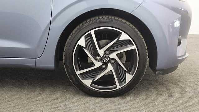 Hyundai i10 1.0 Premium Hatchback 5dr Petrol Manual Euro 6 (s/s) (63 ps)