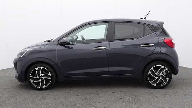 Hyundai i10 1.0 Premium Hatchback 5dr Petrol Manual Euro 6 (s/s) (63 ps)