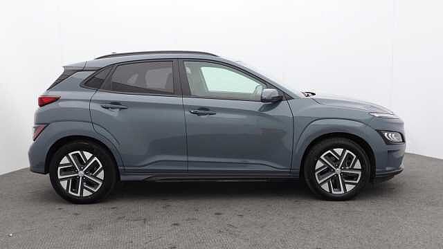 Hyundai KONA 64kWh Premium SUV 5dr Electric Auto (10.5kW Charger) (204 ps)