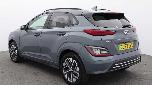 Hyundai KONA 64kWh Premium SUV 5dr Electric Auto (10.5kW Charger) (204 ps)