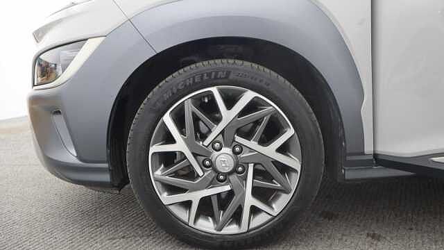 Hyundai KONA 1.6 h-GDi Premium SUV 5dr Petrol Hybrid DCT Euro 6 (s/s) (141 ps)