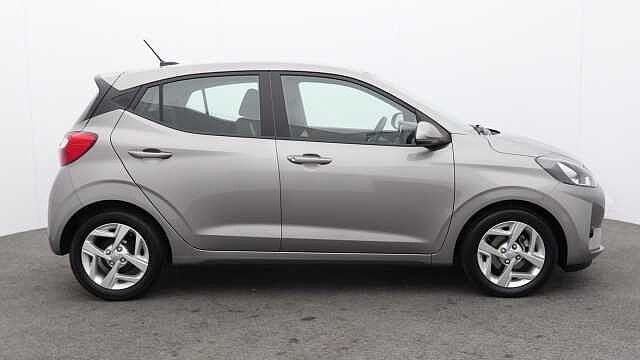 Hyundai i10 1.2 SE Connect Hatchback 5dr Petrol Auto Euro 6 (s/s) (84 ps)