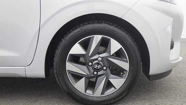 Hyundai i10 1.0 Advance Hatchback 5dr Petrol Manual Euro 6 (s/s) (63 ps)