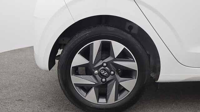 Hyundai i10 1.0 Advance Hatchback 5dr Petrol Manual Euro 6 (s/s) (63 ps)