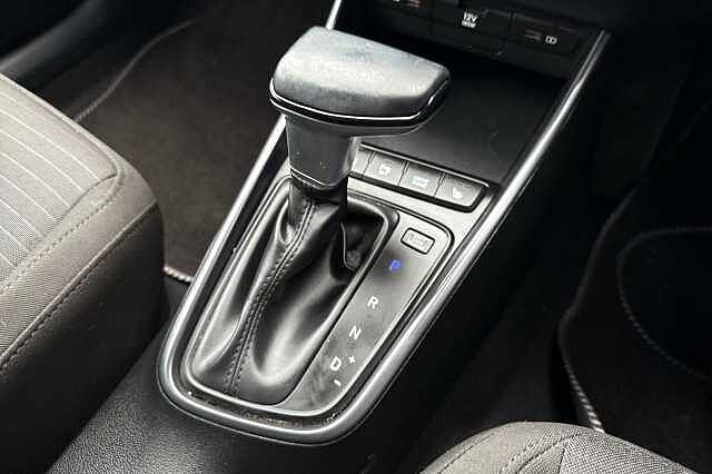 Hyundai I20 1.0T GDi 48V MHD Premium 5dr DCT Sleek Silver