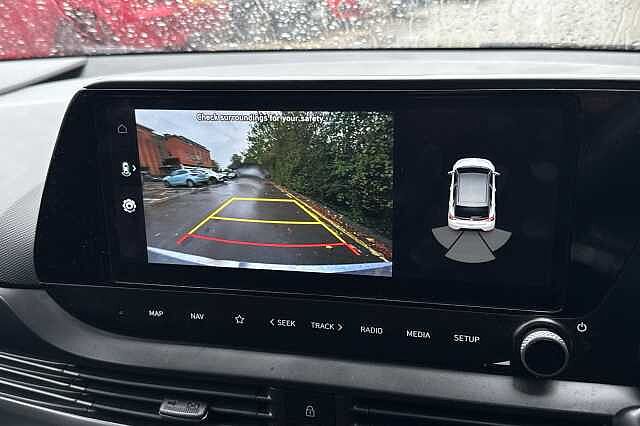 Hyundai I20 1.0T GDi 48V MHD Premium 5dr DCT Sleek Silver