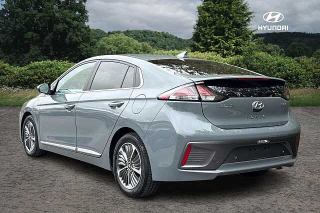 Hyundai Ioniq 1.6 GDi Plug-in Hybrid Premium SE 5dr DCT